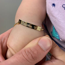 Load image into Gallery viewer, Gold baby bar bracelet