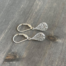 Load image into Gallery viewer, Filigree Teardrop Lightweight Earrings