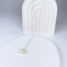 Load image into Gallery viewer, Dainty Pearl Drop Necklace
