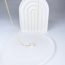 Load image into Gallery viewer, Freshwater Pearl Bead Necklace