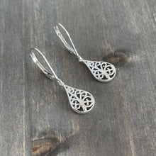 Load image into Gallery viewer, filigree earrings
